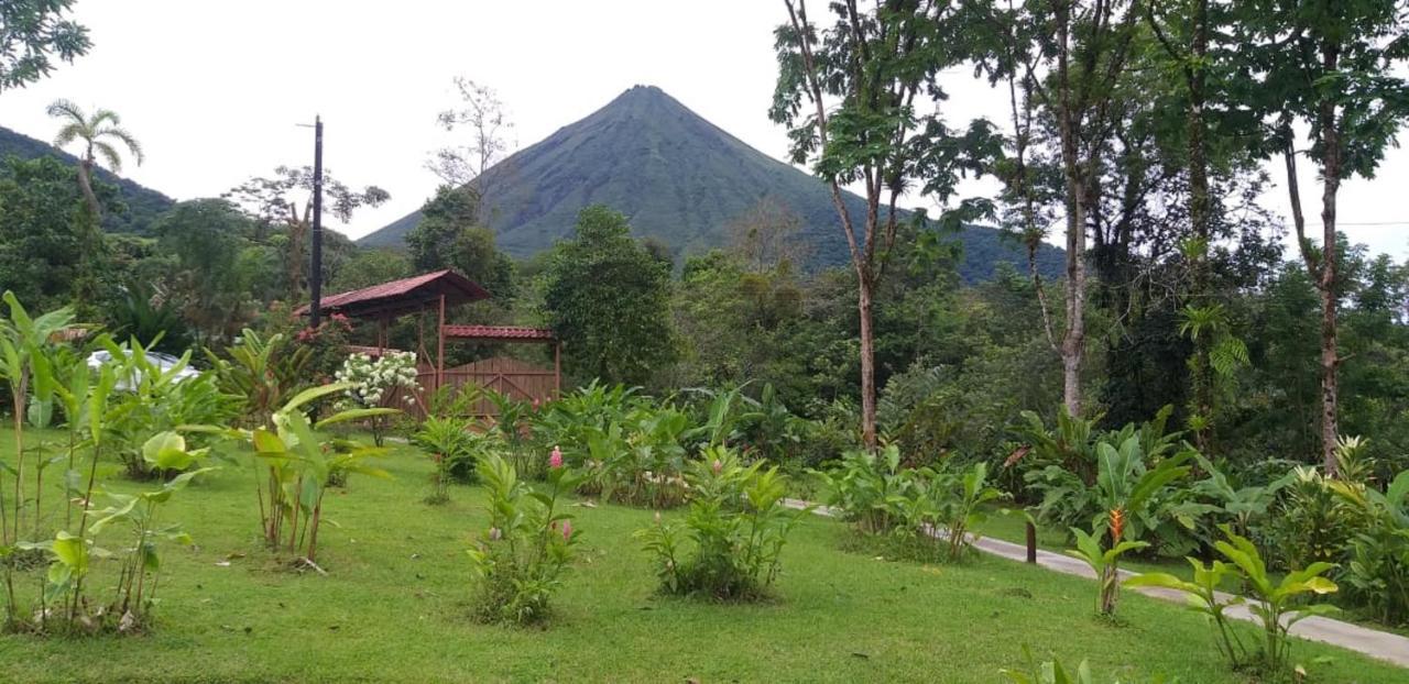 Tropical Suites La Fortuna Exterior foto